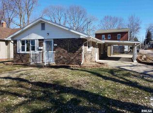 1130 S 3rd St, Pekin, IL