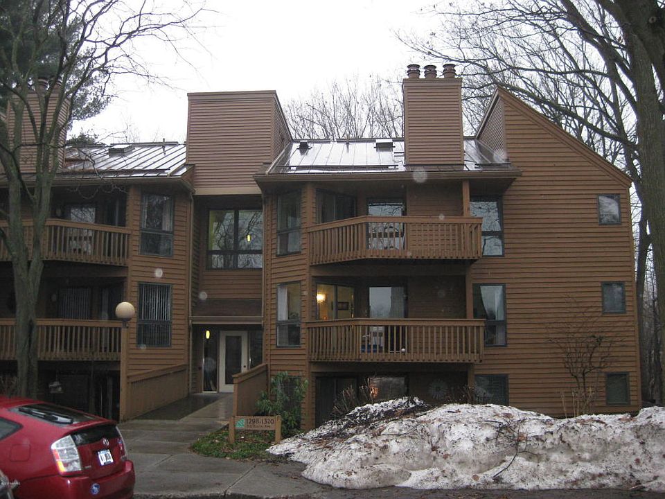 1st image of 1308 Hillburn Ave NW #6
