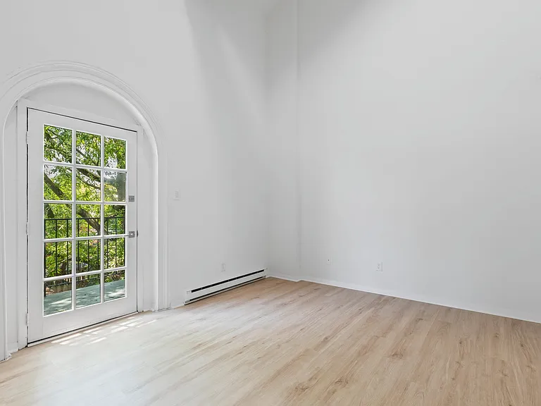The Gallery Apartments — Photo 95