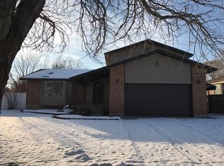 10322 S Temple View Dr, South Jordan, UT 84095