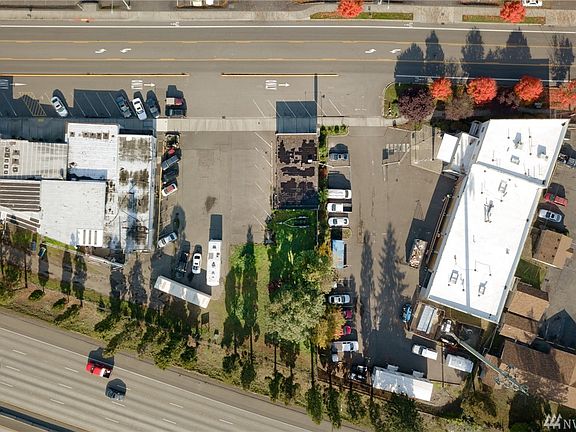 5th image of 12815 Pacific Hwy SW