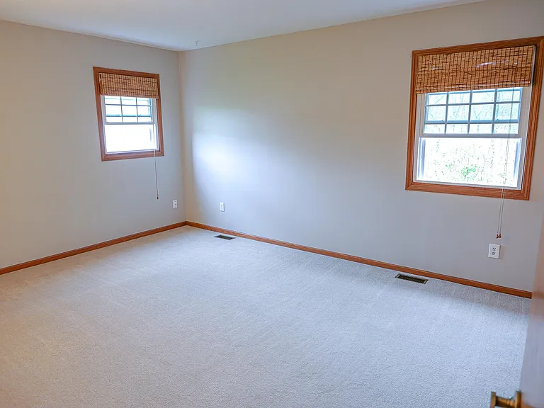 5346 Park Dr — Photo 39
