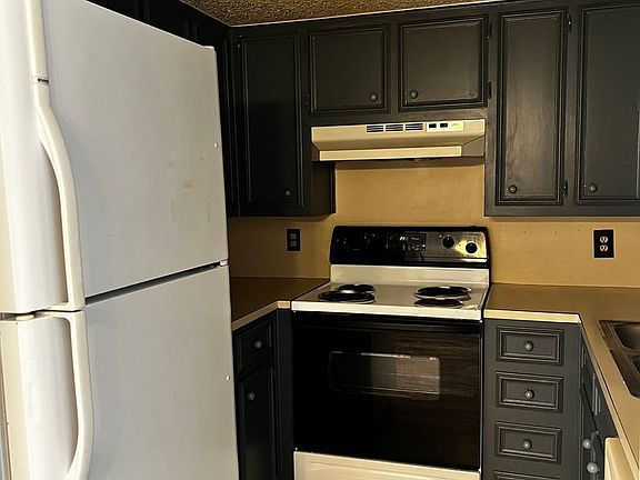 4th image of 8601 Memphis Dr #C53
