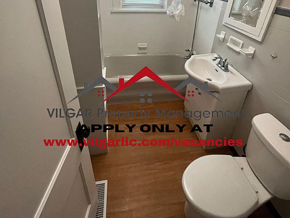 5th image of 3939 Deal St #2-1R