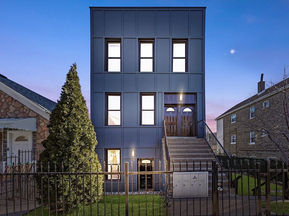 1st image of 2141 W Coulter St APT 1