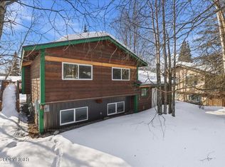 5927 Camrose Dr, Anchorage, AK 99504