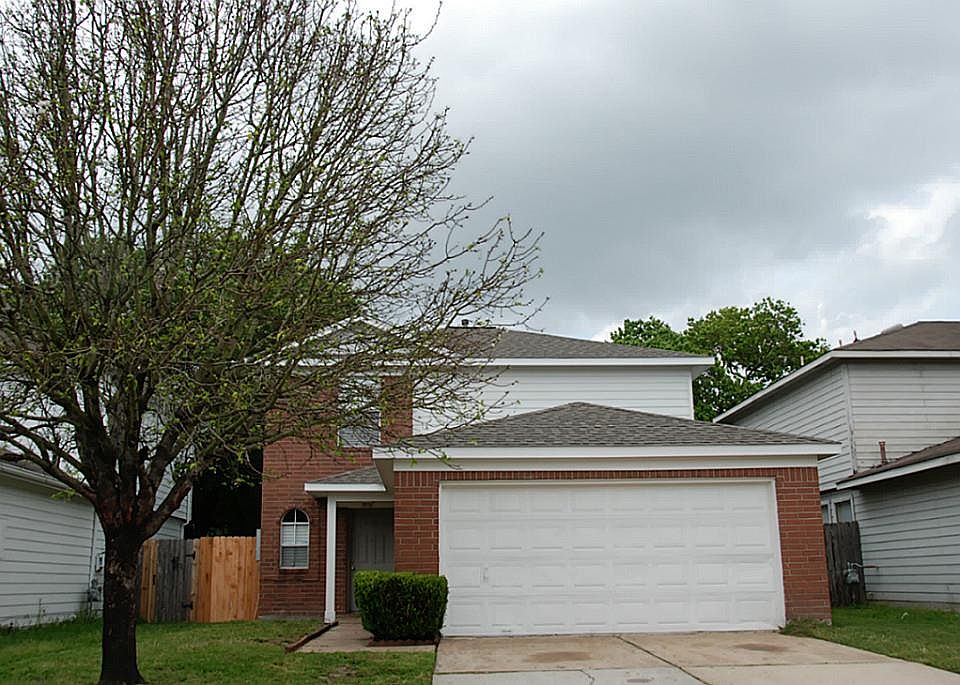 1st image of 15131 Grassington Dr