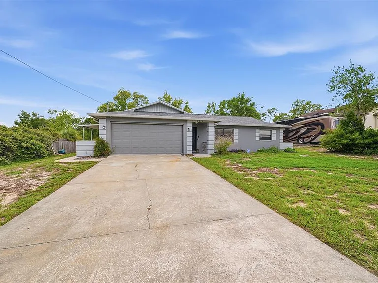 6310 Gainsboro Ave — Photo 1