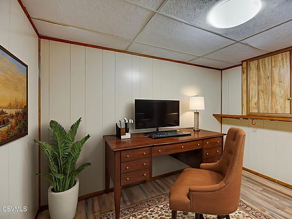4th image of 75 Spencer Pl