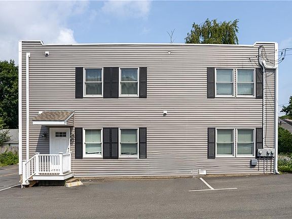 2nd image of 310 Greenwood Ave