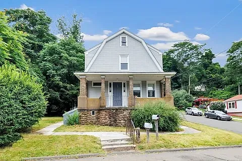 139 Peabody St #2