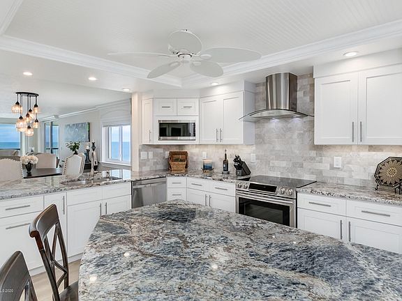 3rd image of 407 Highway A1a APT 454