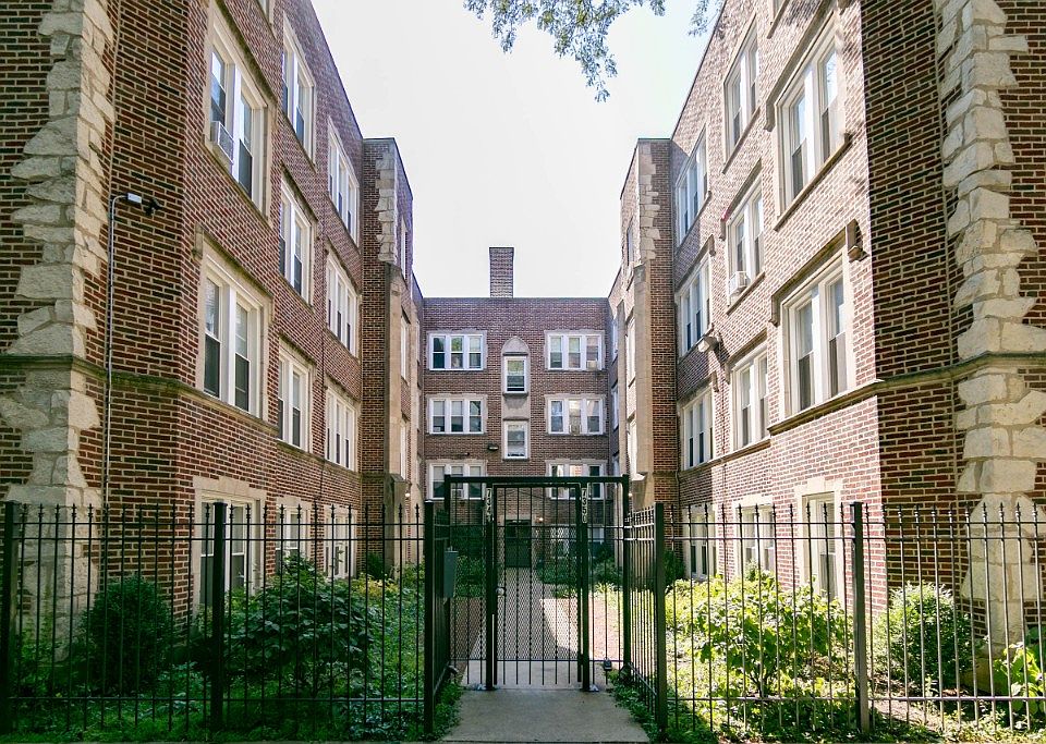 1st image of 7340 N Damen Ave APT 1