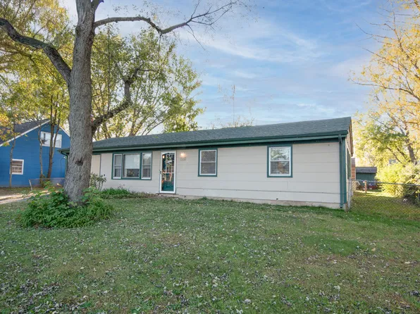 766 Devonshire Rd, Valparaiso, IN 46385