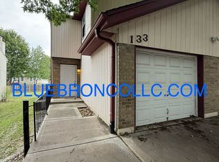 133 SW Oxford Pl, Lees Summit, MO 64063