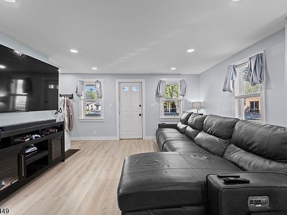3rd image of 22 Decatur Rd #22