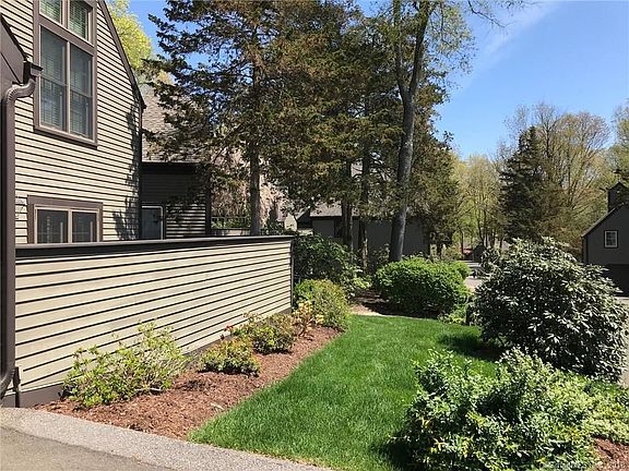 5th image of 11 Long Hill Farms