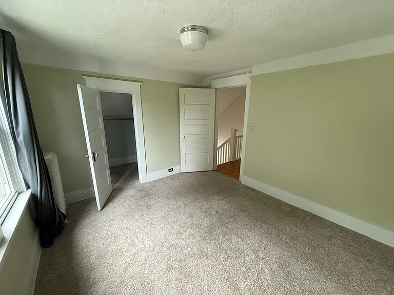 215 SE 30th Pl — Photo 21