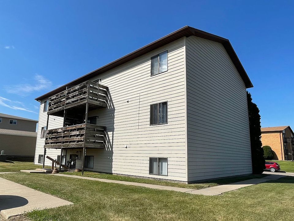 Building Photo 4