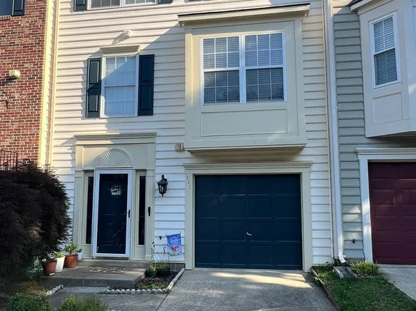111 W Park Dr, Stafford, VA 22554