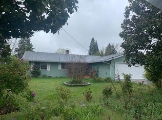 635 Ipson Dr, Medford, OR 97501