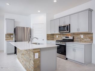 12703 E Joffroy Dr, Vail, AZ 85641