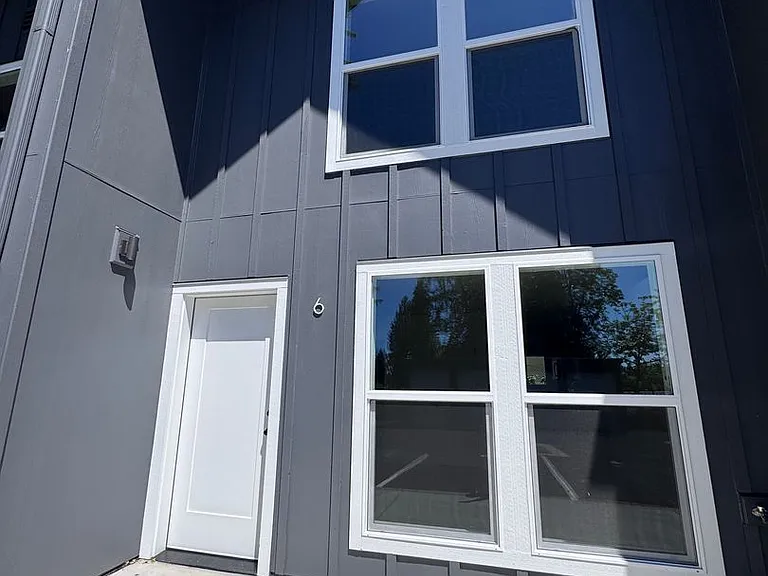 5406 NE 34th St #B-6 — Photo 3