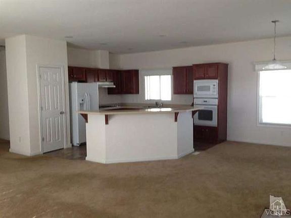 4th image of 950 Woodland Ave Space 24