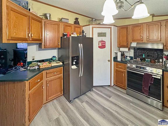 3rd image of 119 Sugar Run Rd