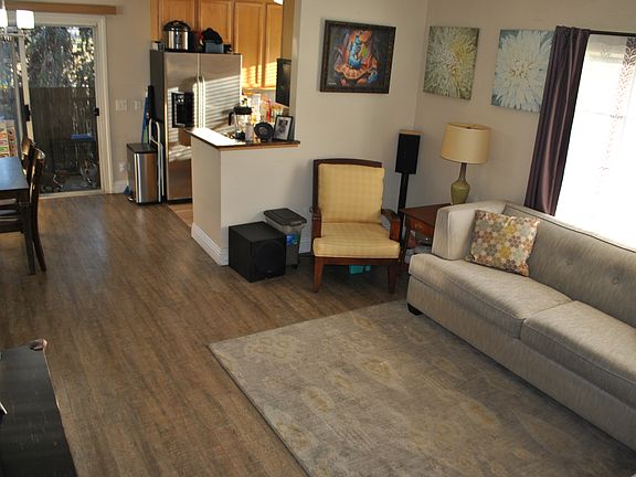 2nd image of 3505 Grove St Unit 203