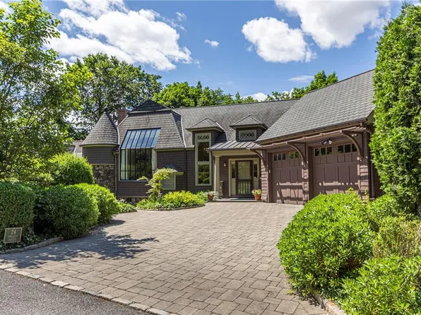 24 Prescott Avenue, Bronxville, NY 10708