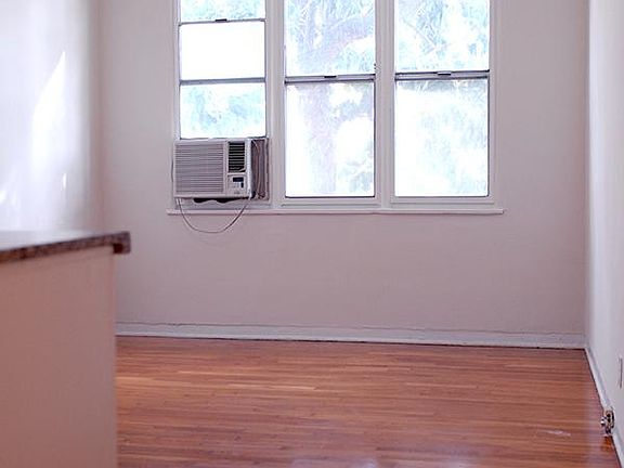 4th image of 405 N Spaulding Ave APT 111