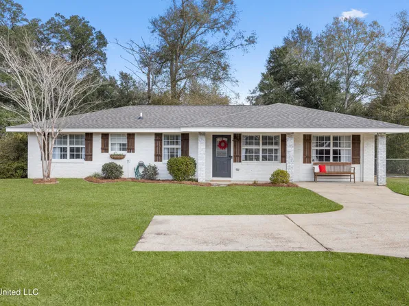 16348 Willow Oak Dr, Biloxi, MS 39532