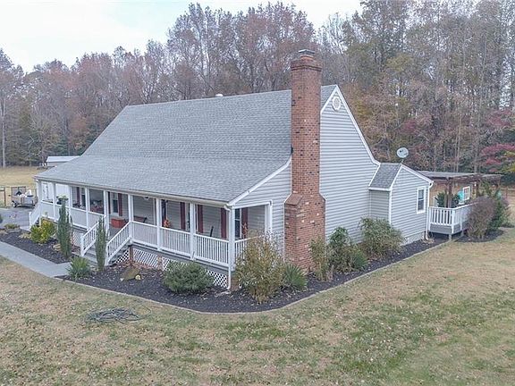 3rd image of 5848 Hardwood Ln