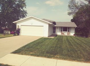 308 Barbara Pkwy, Washington, IL 61571