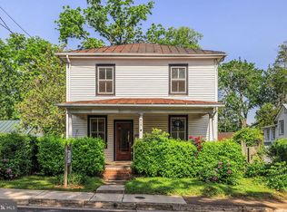 410 N West St APT A, Culpeper, VA 22701