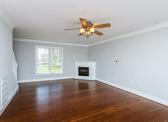 3rd image of 2031 Upshur Ct