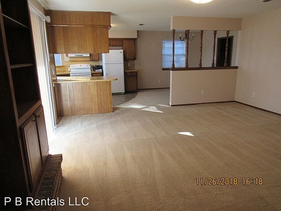 3rd image of 7914 NW Terrace Hills Blvd