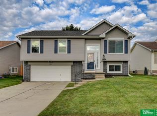 7332 S 179th St, Omaha, NE 68136