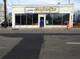 659 Merrick Rd, Lynbrook, NY 11563