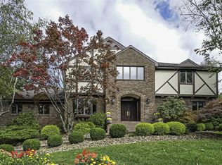 412 Marney Dr, Coraopolis, PA 15108
