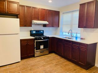 2738 S Fairhill St, Philadelphia, PA 19148