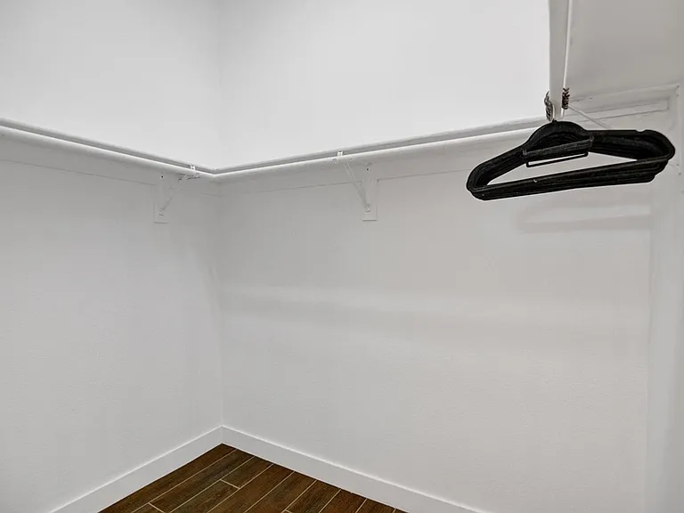 81258 Avenida Esmeralda — Photo 10
