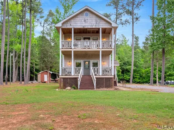 301 Wildwood Cir, Littleton, NC 27850