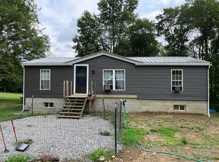 106 Fahlor Dr, Cowansville, PA 16218