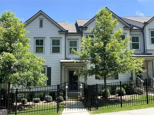 353 Vista Ln, Woodstock, GA 30189
