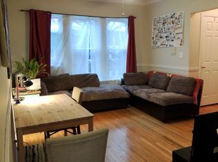 1239 W Ardmore Ave #1, Chicago, IL 60660