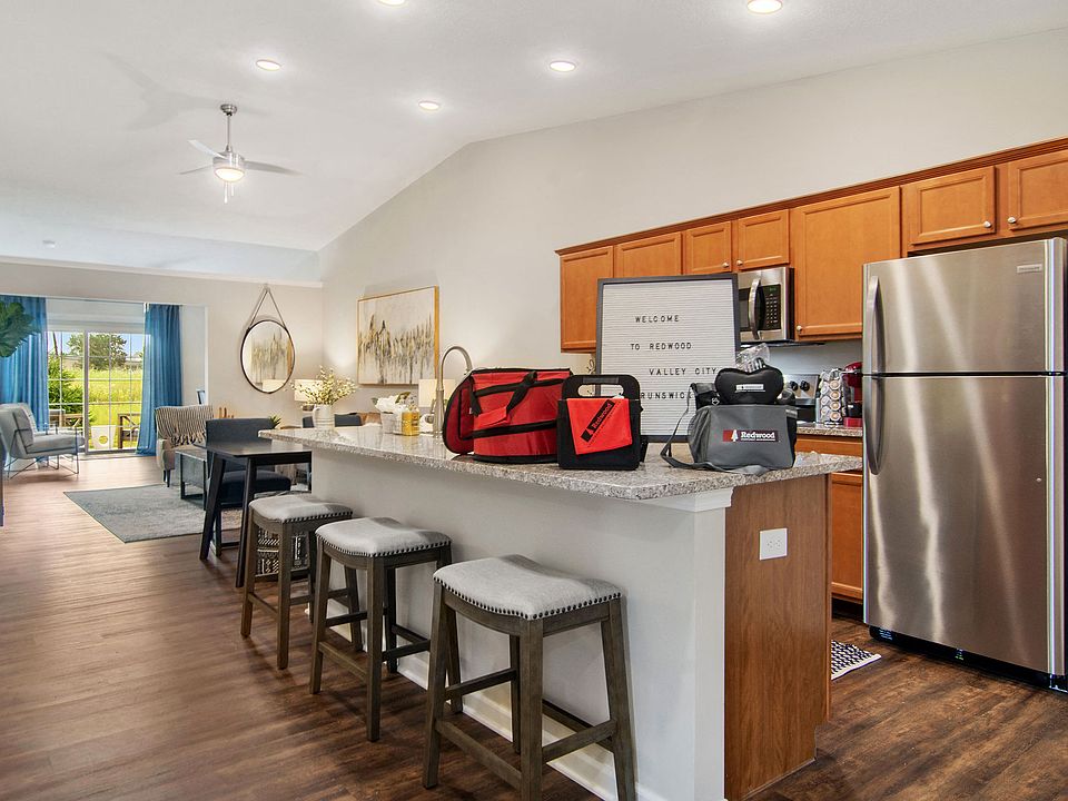 Live in an Open Floor Plan Full of Natural Light
