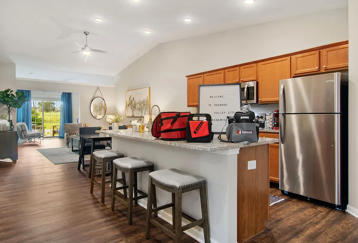 Live in an Open Floor Plan Full of Natural Light - Redwood Valley City