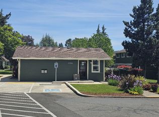 Pine Tree, Winston, OR 97496